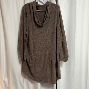 Torrid tunic, size 4